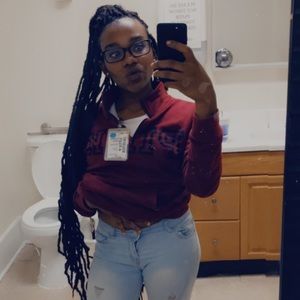 Meet your Posher, Mercedes